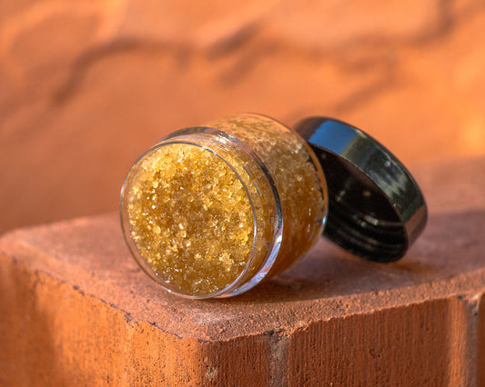 Say Goodbye to Dry Lips: The Power of Organic Honey & Argan Oil